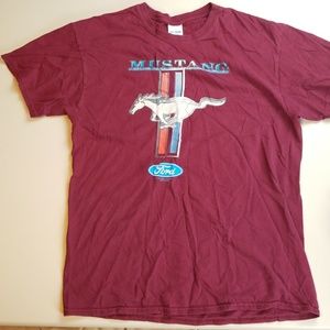 Mens Ford Mustang tshirt.   D